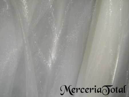 Organza alb