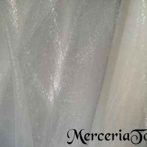 Organza alb