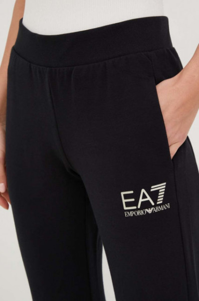 Set hanorac si pantaloni EA7