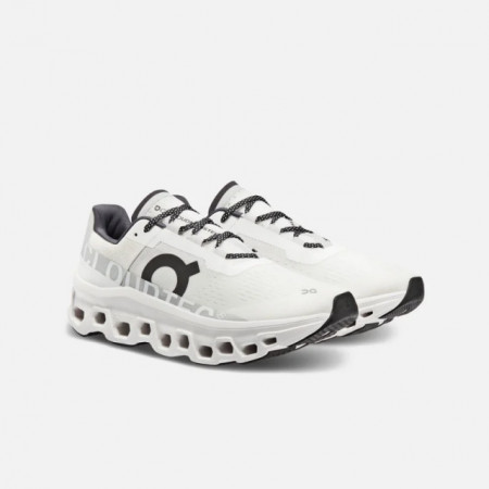 Sneakers On Cloudmonster Exclusive