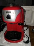 Espressor DeLonghi ECC220R