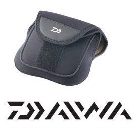 Husa Neoprene Daiwa pt Mulineta Baitcast 12x26cm