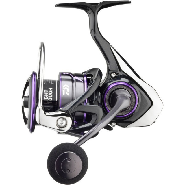 Mulineta spinning PROREX V LT 2500-XH Daiwa