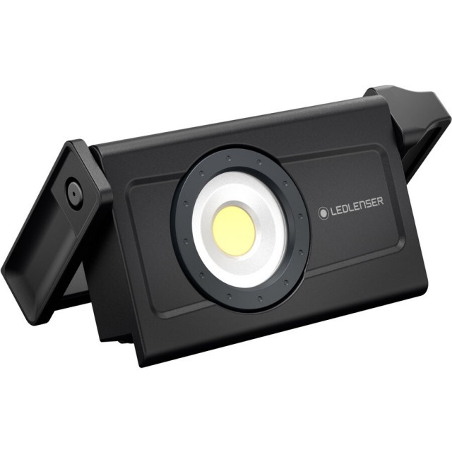 Proiector Led Lenser IF4R 2500 lumeni + incarcator