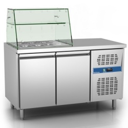 Saladeta cu 3 usi si vitrina 2x GN 1/1 (200H mm)