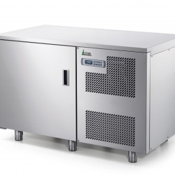 Blast chiller capacitate 5 x GN 1/1
