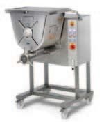Masina de tocat carne cu malaxor C/E 902
