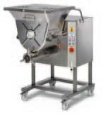 Masina de tocat carne cu malaxor, 1500 kg/h