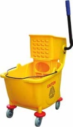 Carucior curățenie cu galeata si storcator