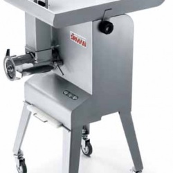 Masina de tocat carne Tc 32 Buffalo, 700kg/h