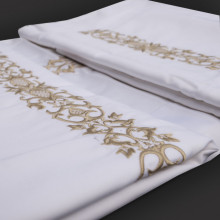 Set LUX Lenjerie Saten + Set Prosoape Brodate Model Crin