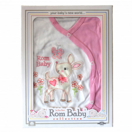 Set nou nascuti 0-3 luni 100% bumbac din 5 piese: pantaloni cu botosel, bluzita cu capse, bavetica, caciulita, manusi, model alb/roz cu caprioara vesela