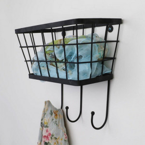 Raft Pufo House cu suport si carlige pentru organizare si depozitare condimente, ustensile de bucatarie sau articole de baie, negru, 26 x 24 cm