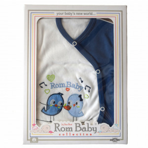 Set nou nascuti 0-3 luni 100% bumbac din 5 piese: pantaloni cu botosel, bluzita cu capse, bavetica, caciulita, manusi, model alb/albastru cu pasarele