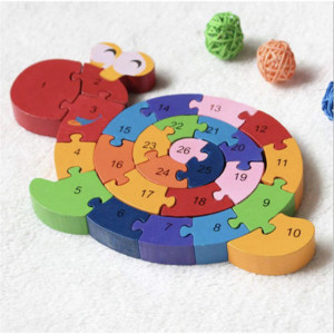 Puzzle din lemn Pufo pentru copii cu numere si cifre, model Melcul fericit, 26 piese, 26 cm
