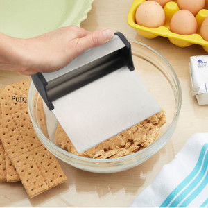 Spatula Pufo pentru taiere aluat, decorare glazura, crema la torturi, zdrobire biscuti, metalica, 16 cm
