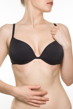 Sutien negru cu armatura