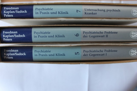 Psychiatrie in Praxis und Klinik (editie hardcover in limba germana, vol. 5, 6, 7 - volume in casete speciale)