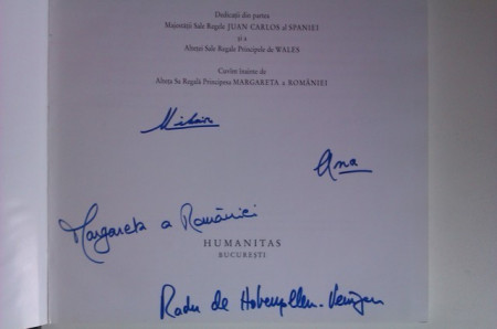 Radu Principe de Hohenzollern-Veringen - Mihai I al Romaniei (cu autografele Familiei Regale a Romaniei: Mihai I al Romaniei, Ana a Romaniei, Principesa Margareta a Romaniei, Principele Radu al Romaniei)