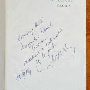 C. Daicoviciu - Dacica. Studii si articole privind istoria veche a pamantului romanesc (editie hardcover, cu autograf)