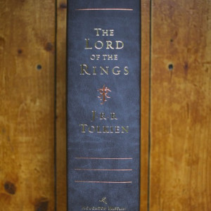 J.R.R. Tolkien - The Lord of The Rings (50th Anniversary Edition) (editie hardcover, bibliofila, in limba engleza, in caseta speciala)