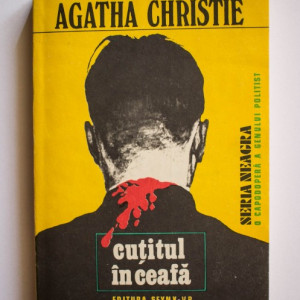 Agatha Christie - Cutitul in ceafa