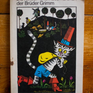 Die Kinder - und Hausmarchen der Bruder Grimm (editie in limba germana)