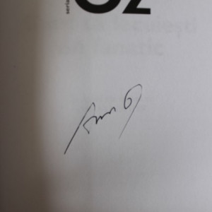 Amos Oz - Cum sa lecuiesti un fanatic (cu autograf/signed edition)