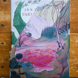 J.R.R. Tolkien - The Tolkien Treasury: Roverandom, Farmer Giles of Ham, The Adventures of Tom Bombadil, Smith of Wootton Major (4 vol. in caseta speciala, editii hardcover, in limba engleza)