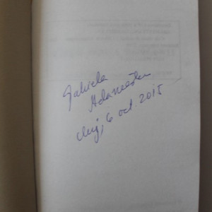 Gabriela Adamesteanu - Cele doua Romanii (cu autograf)