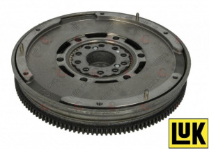 KIT AMBREIAJ si VOLANTA MASA DUBLA LUK OPEL VECTRA C 2.2 DTI 117CP / 125CP