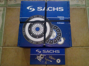 KIT AMBREIAJ si VOLANTA MASA DUBLA SACHS VW BORA 1.9 TDI 130CP / 150CP cod motor ASZ - ARL