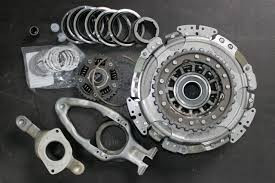 KIT AMBREIAJ DUBLU USCAT LUK cutie DSG 7+1 SEAT LEON 1.6 TDI 105CP dupa 06.2011