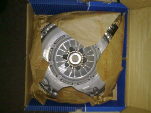 KIT AMBREIAJ si VOLANTA MASA DUBLA SACHS VW POLO 6R 1.6 TDI 75CP / 90CP / 105CP