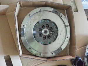 VOLANTA MASA DUBLA LUK BMW E60 525D xDRIVE 197CP