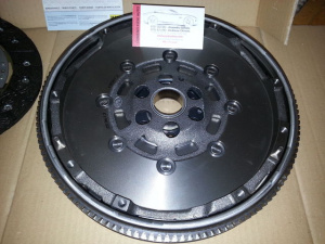 VOLANTA MASA DUBLA LUK SKODA OCTAVIA II 1.9 TDI 105CP
