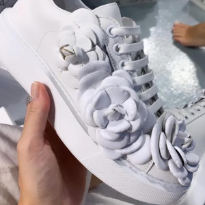 Sneakersi Rose