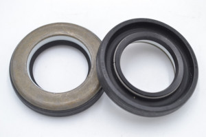 Simering OEM KOYO 25.7*41.5*8.7, CM TIgy, G51, 25,7X41,5X8,7, 30026K4, F00514