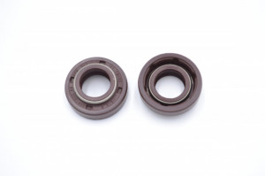 Simering FKM C 11,75*22*6/8.5, DA AE, A05, 11,75X22X6/8,5, 0315809FKM, F00608