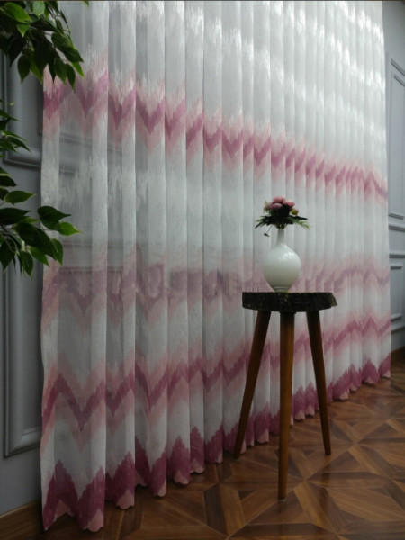 zavesa roze pruge 