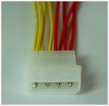 4 x 3-pin to 4-pin (Molex) Fan Adapter Power Cable (5V/12V)