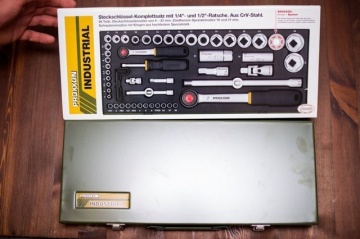 PROXXON INDUSTRIAL Germany - Profesionalni industrijski komplet 1/2" + 1/4" gedora iz 56 delova u metalnoj kutiji