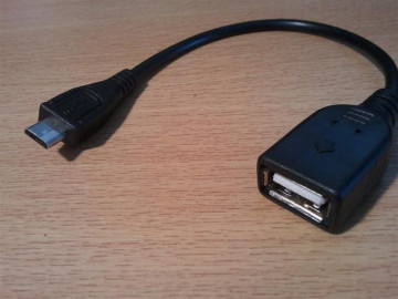 USB 2.0 Micro 5-pin to USB Female OTG Data Host Cable (za mobilni telefon/tablet)