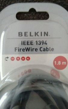 Belkin Premium FireWire IEEE 1394 6-pin to 4-pin 1.8m