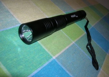 POLICE LED Baterijska Lampa GL-7771 1000W