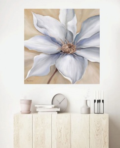 White flower 2, uramljena slika dimenzije 70x70cm