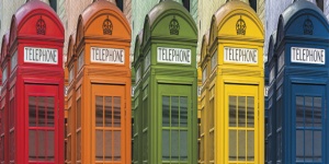 London telephone , uramljena slika 50x100cm