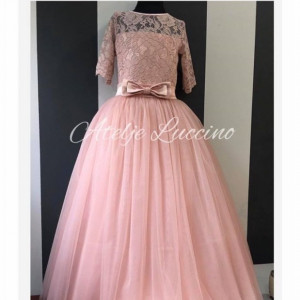 Puder roze haljina sa cipkom i tilom
