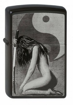 Зажигалка Zippo 218 Woman Sword