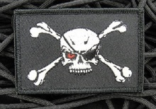 Нашивка (патч светящийся)  Pirate Flag Velcro USA